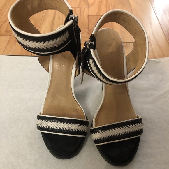 L.A.M.B. Fina Braided Wedge Sandal Black/White. - Picture 2 of 4